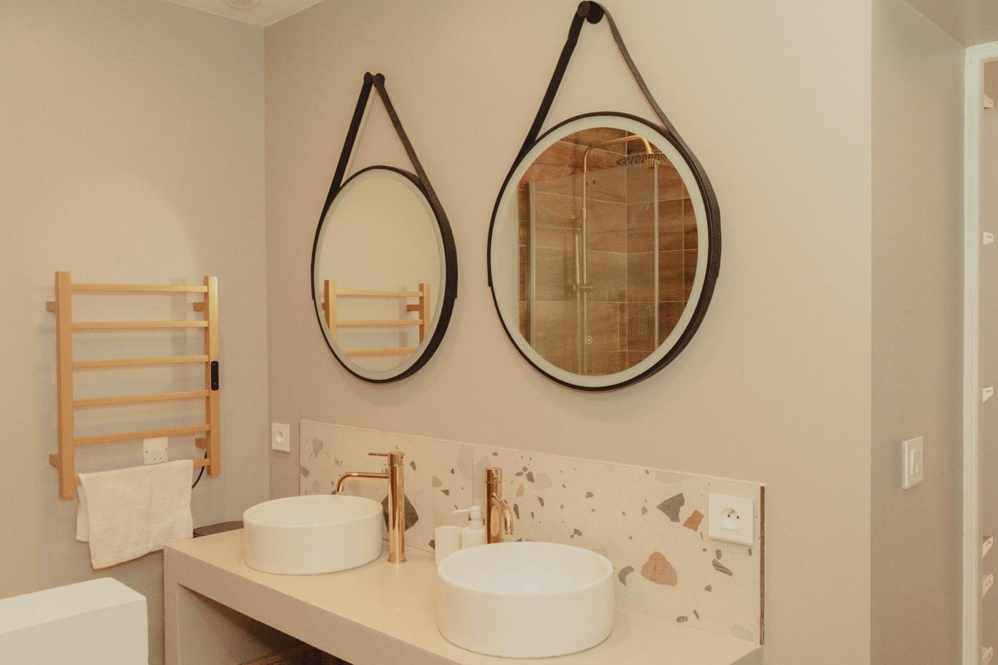 Au Coeur De Hyeres, Ideal Pour Les Couples ! Eksteriør bilde