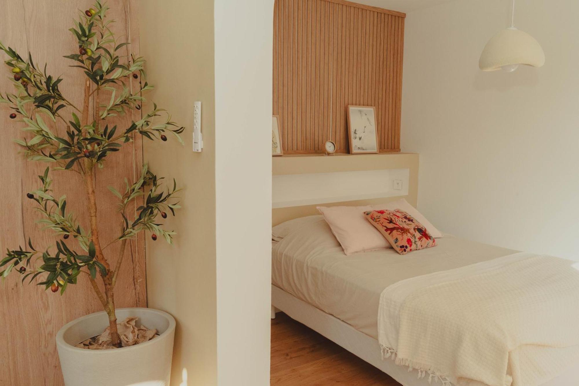 Au Coeur De Hyeres, Ideal Pour Les Couples ! Eksteriør bilde